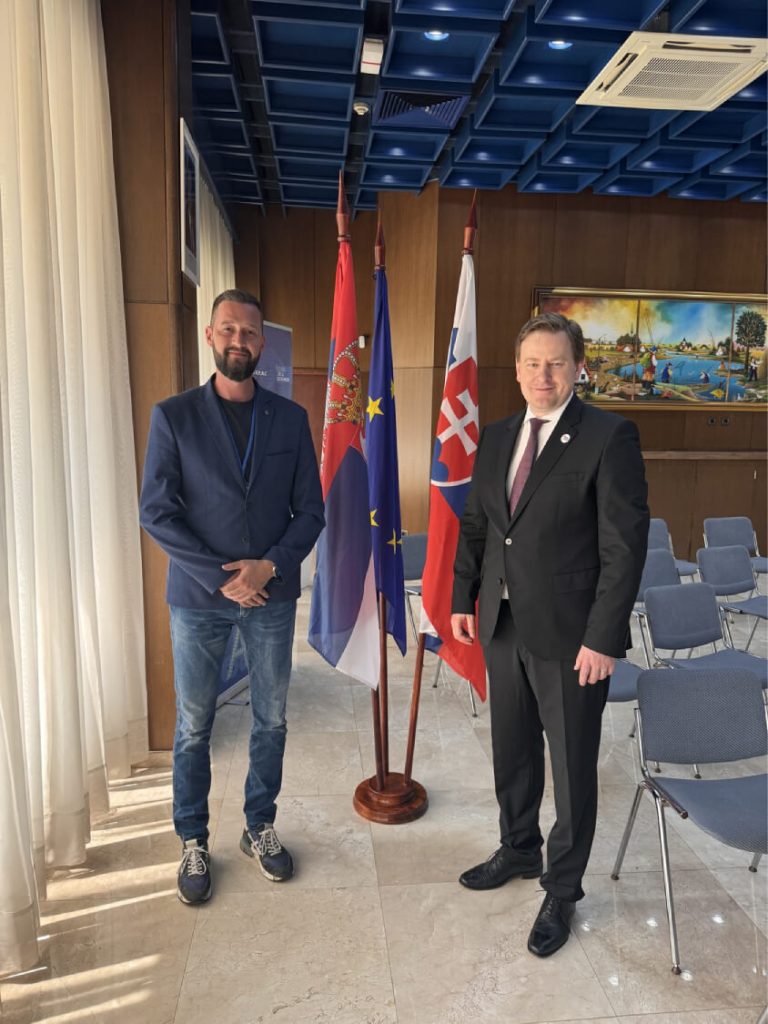 Novotek saradnja sa ambasadom Slovačke-2